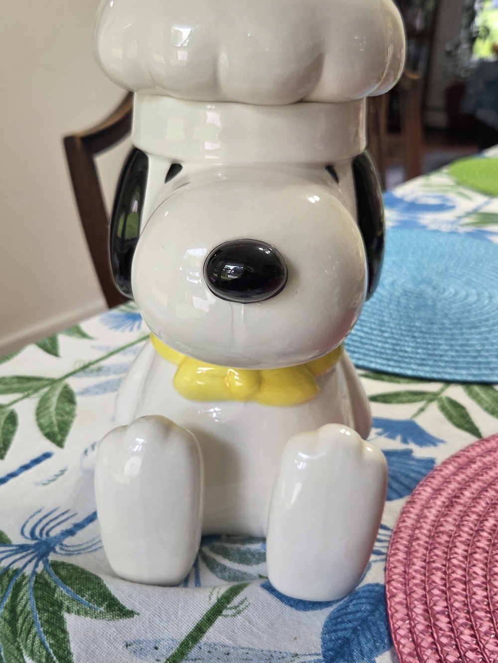 Vintage Snoopy Ceramic Cookie Jar